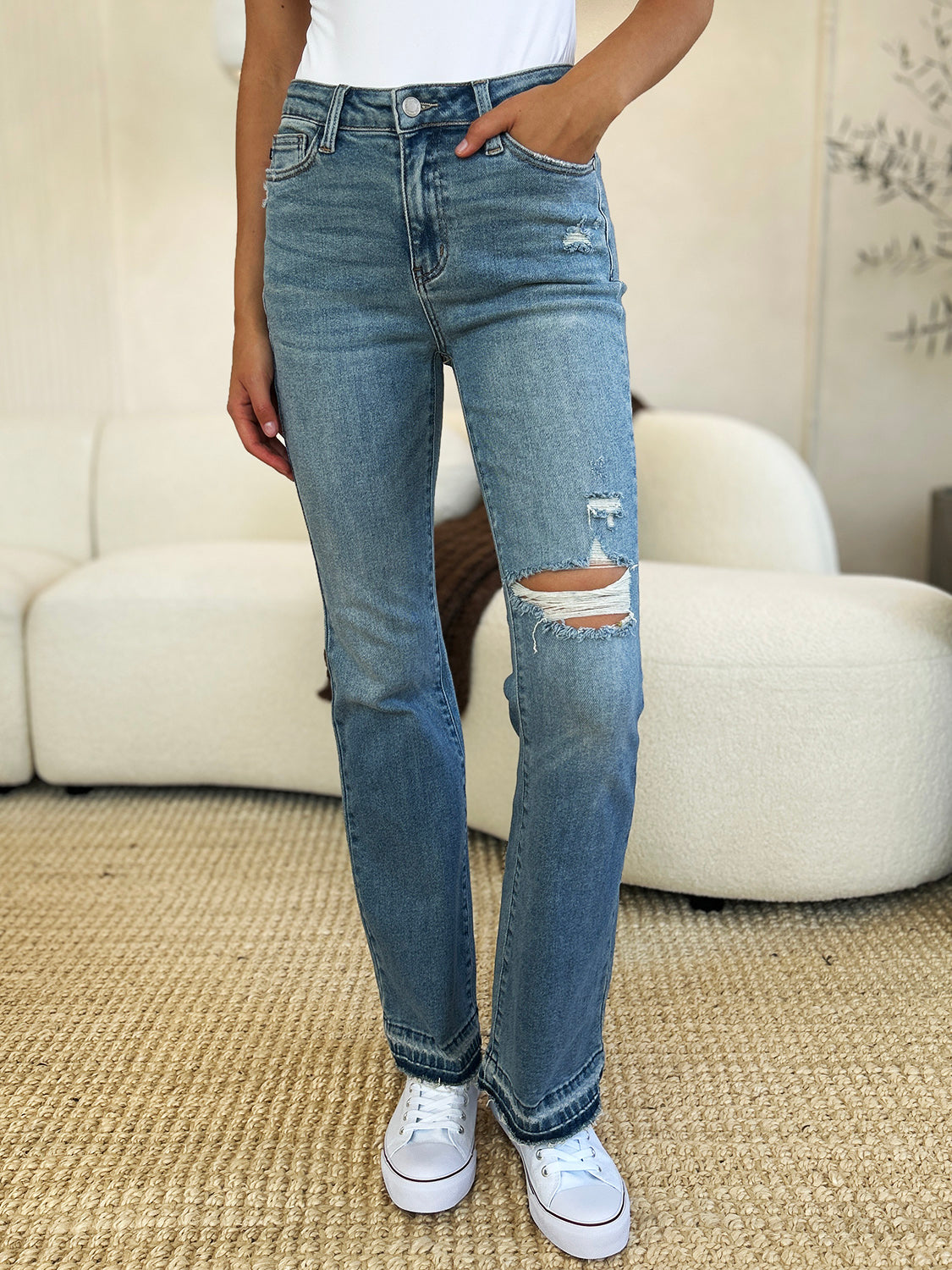 Judy Blue Full Size Mid Rise Destroyed Hem Distressed Jeans pant Krazy Heart Designs Boutique Medium 0(24)