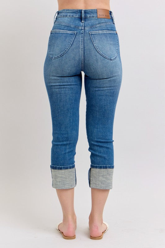 Judy Blue Full Size Skinny Cuff Capris Jeans with Pockets Plus Size jeans Krazy Heart Designs Boutique