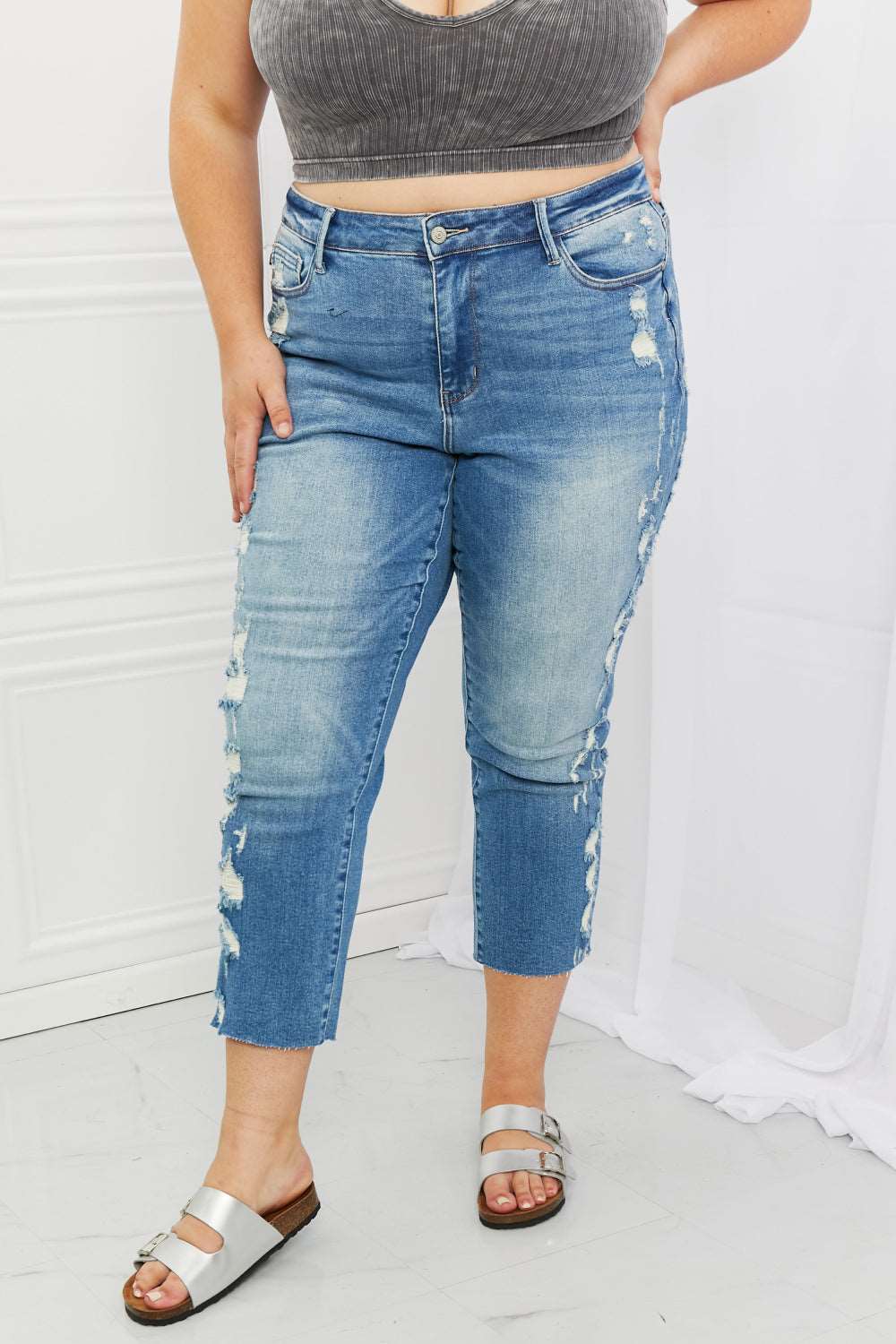 Judy Blue Laila Full Size Straight Leg Distressed Jeans  Krazy Heart Designs Boutique Medium 0(24) 