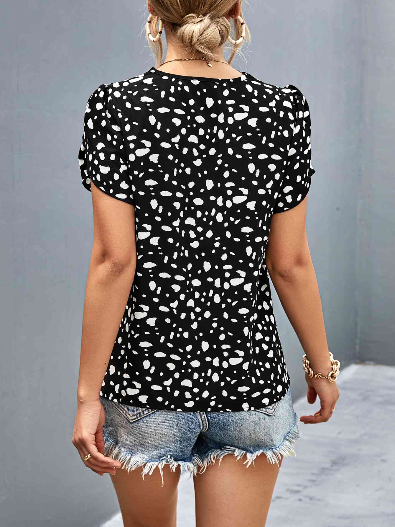 Animal Print V-Neck Petal Sleeve Blouse (2 Colors) Shirts & Tops Krazy Heart Designs Boutique   