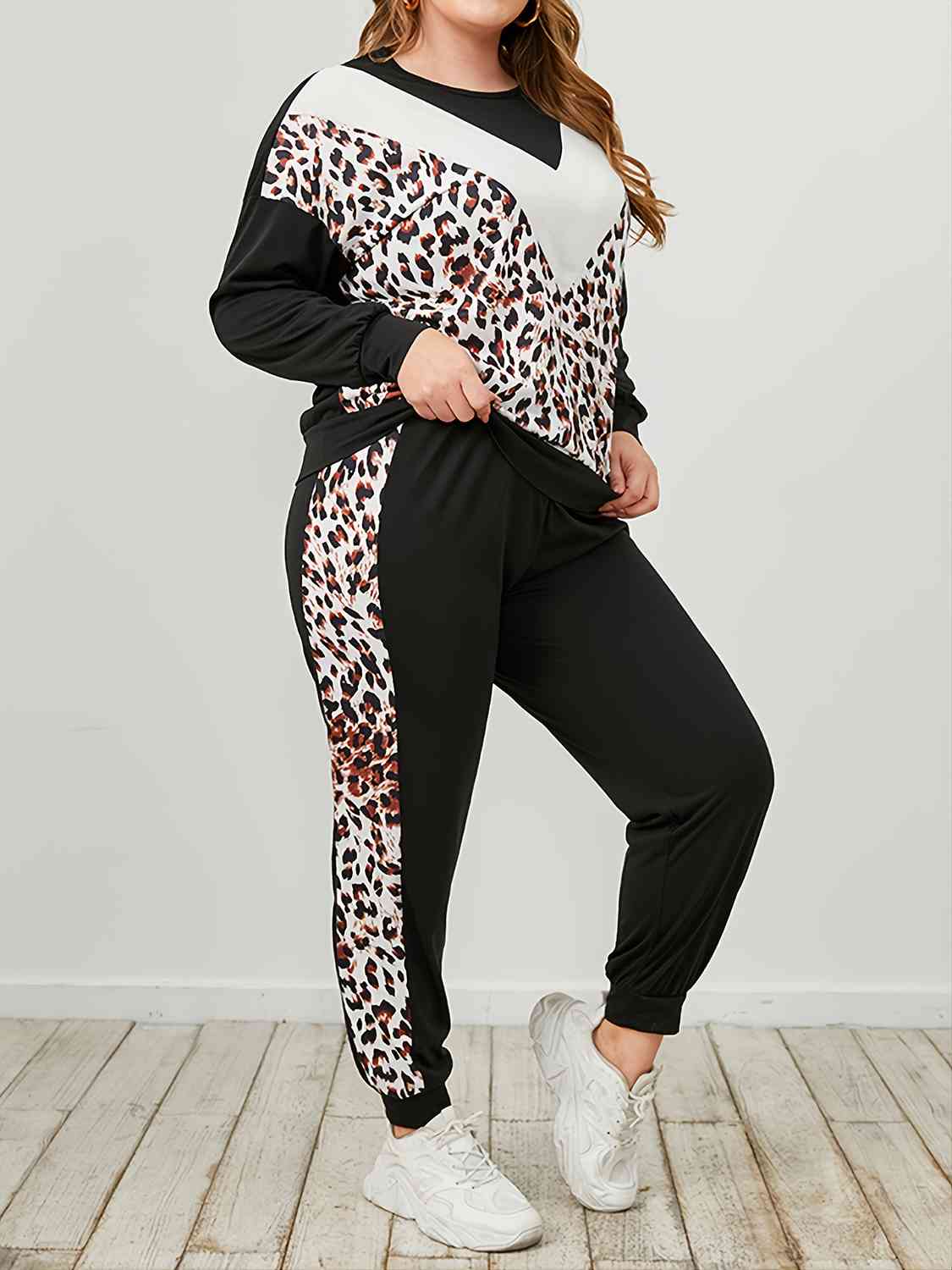 Plus Size KHD Leopard Sweatshirt and Sweatpants Set  Krazy Heart Designs Boutique Leopard 1XL 