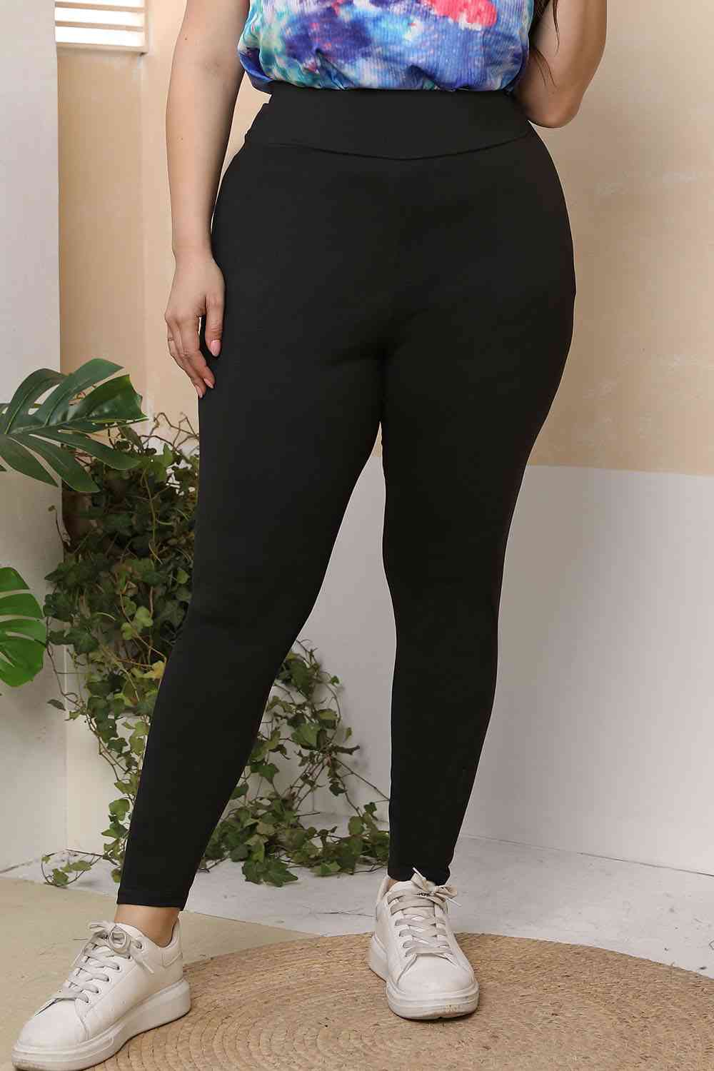 Plus Size Skinny Pants  Krazy Heart Designs Boutique Black L 