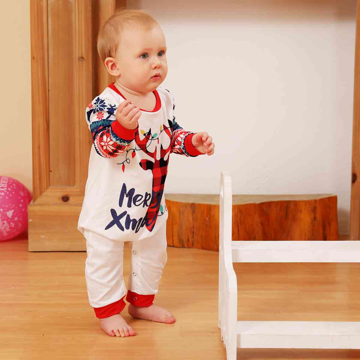 MERRY XMAS Reindeer Graphic Pajama Jumpsuit for Baby  Krazy Heart Designs Boutique White 3-6M 